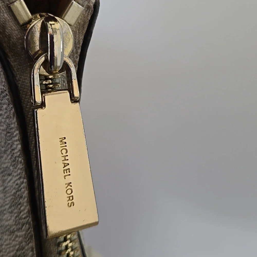 Michael Kors Lydia Hobo Bag